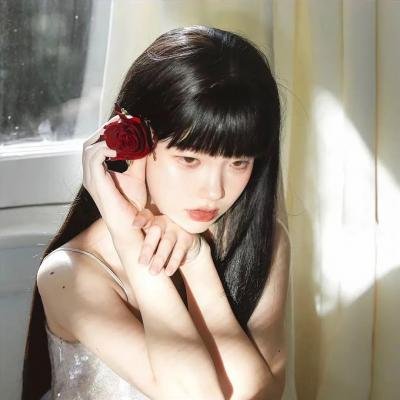 想被拥抱的12个女人